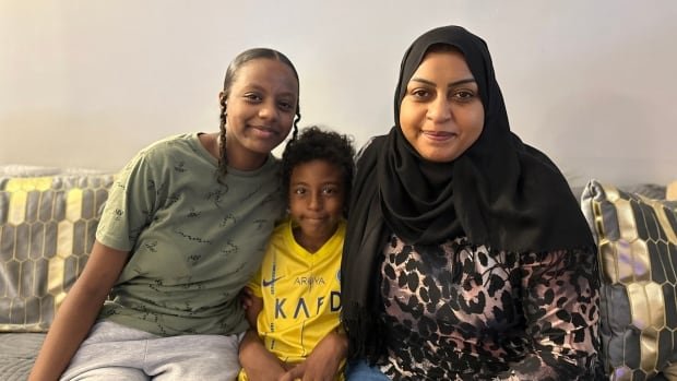 London, Ont., residents applied months ago to bring family from warring Sudan to Canada. They’re still waiting