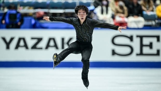 Kagiyama, Sakamoto lead Japanese sweep of men’s and women’s short programs at NHK Trophy